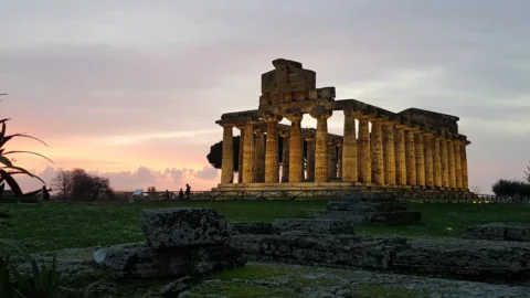 Vacanze in Campania: Paestum, Velia e Certosa di Padula Area Archeologia di Paestum