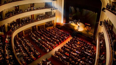 Teatri in Emilia Romagna: Cartelloni, Spettacoli e Programmazione. Teatro Duse di Bologna