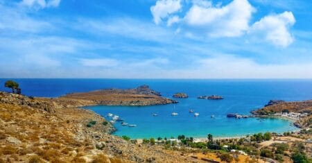 Vacanze a Rodi e Kos, tante piccole meraviglie da scoprire tra le 163 isole del Dodecaneso. Rodi