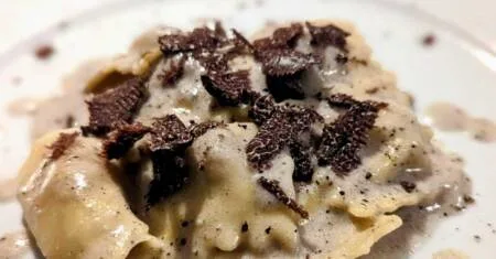 Ricetta ravioli al tartufo nero