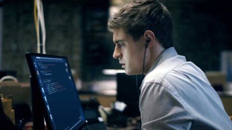 Condor su Prime Video una serie ispirata ad un capolavoro del cinema Su Prime video la serie tv Condor