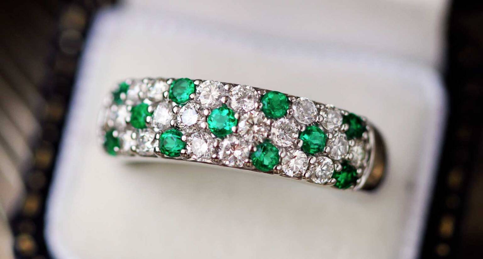 anello di diamanti