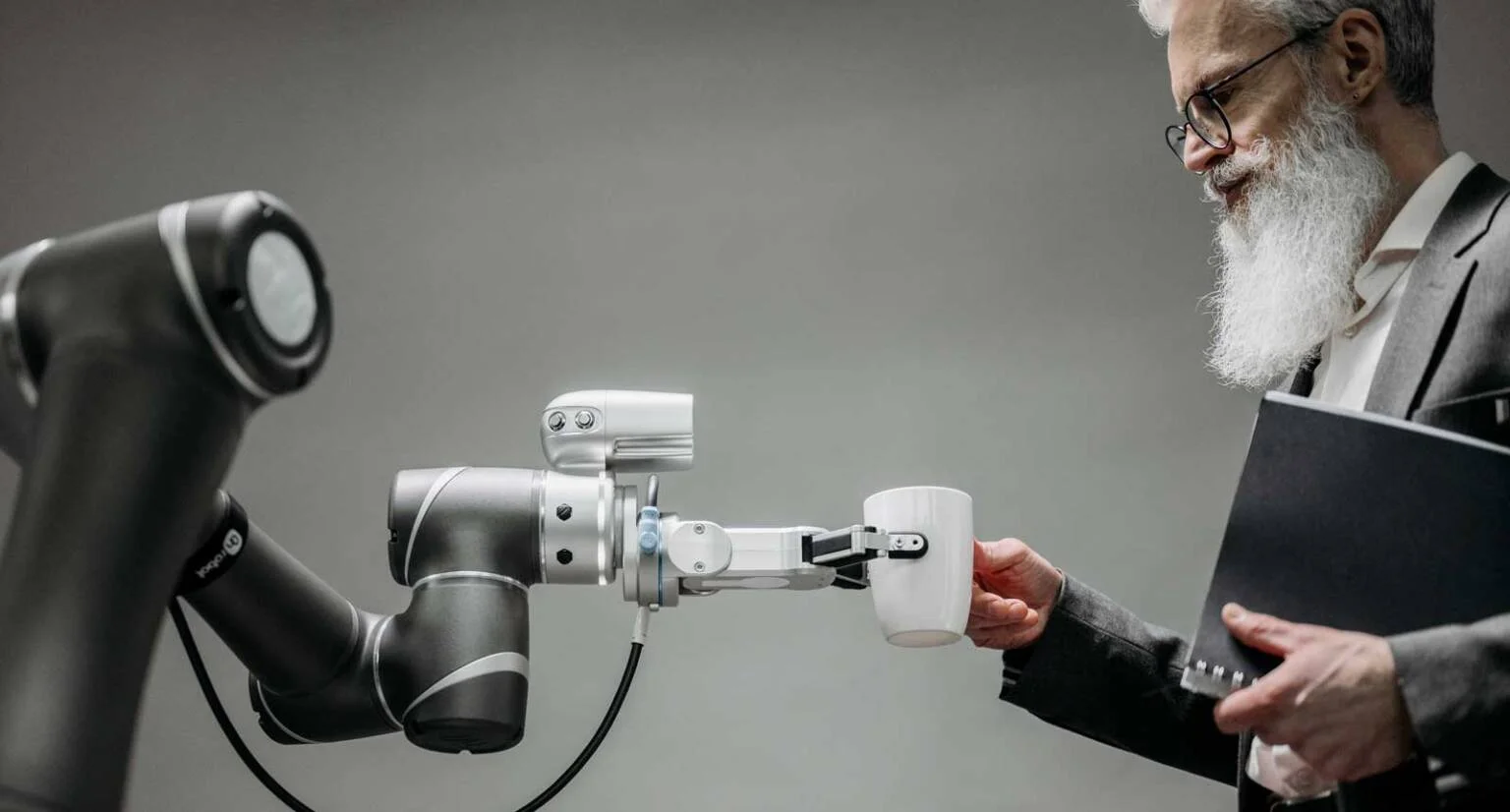 I robot stanno sostituendo i camerieri