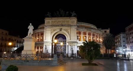 Teatro Politeama Garibaldi a Palermo