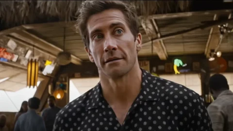 Su Prime Video action cupi dove il passato ritorna e costringe a combattere chi voleva lasciarlo alle spalle Jake Gyllenhaal in Road House su Prime Video