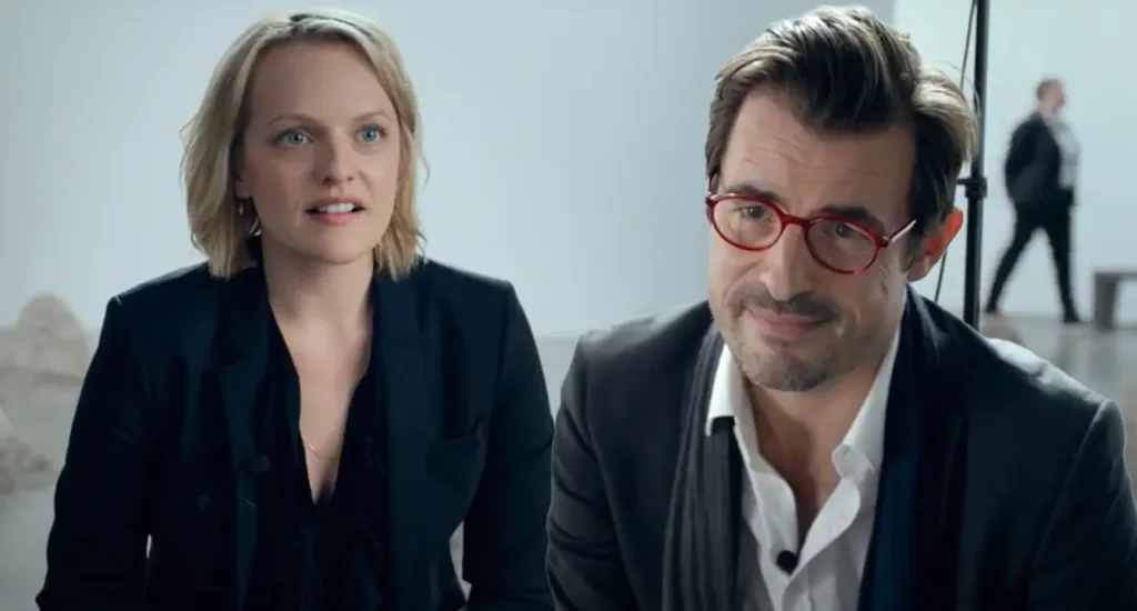 Elisabeth Moss e Claes Bang in The Square su Prime Video