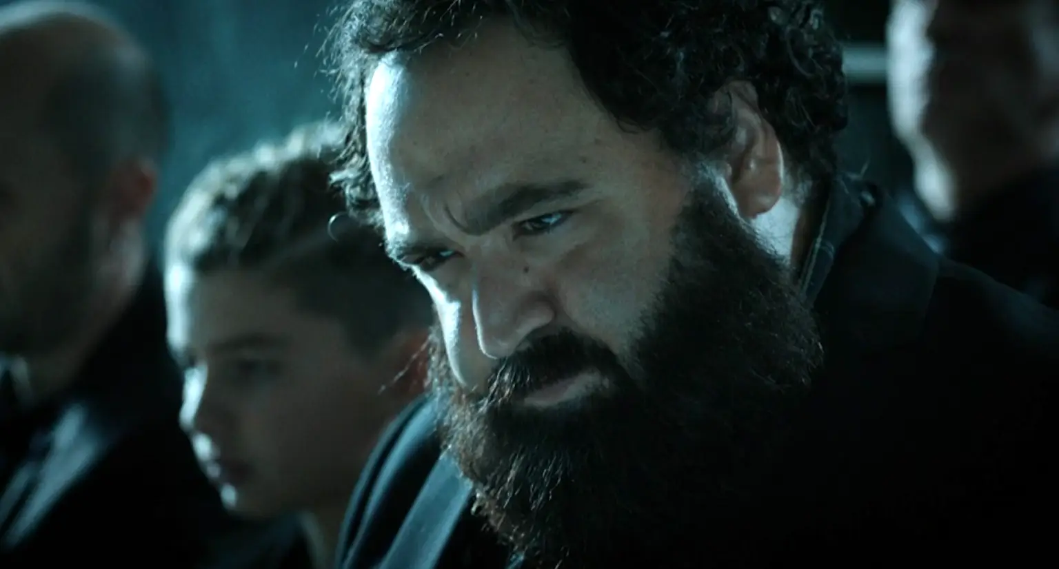 In esclusiva su Raiplay un thriller d’autore con una storia drammatica ispirata ad una tragedia.