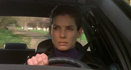 Sandra Bullock in un thriller psicologico da riscoprire in streaming su Netflix. Sandra Bullock