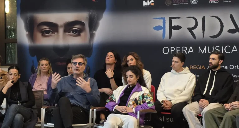"Frida opera musical"