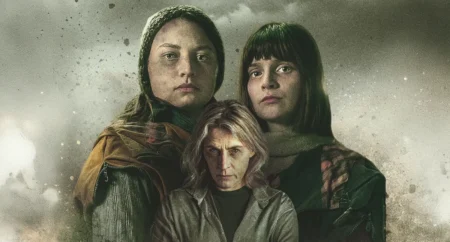 Mia Threapleton, Lola Petticrew, Saskia Reeves