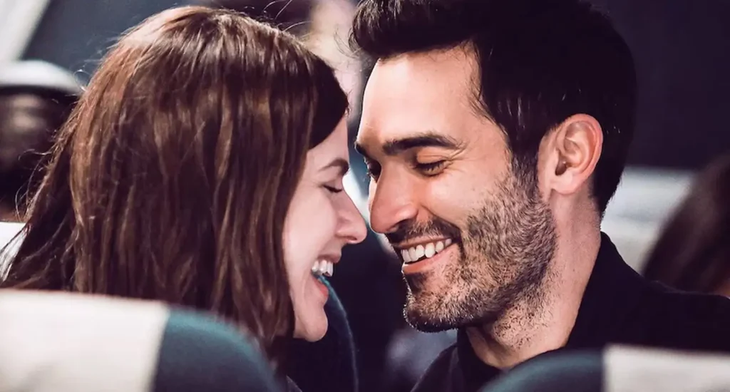 Su Raiplay una commedia romantica tra bugie e verità tratta da un romanzo di Sophie Kinsella Alexandra Daddario e Tyler Hoechlin