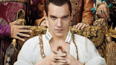 Il re aveva sei mogli, ma a corte nessuno poteva sentirsi al sicuro: la serie da recuperare su Netflix Jonathan Rhys Meyers